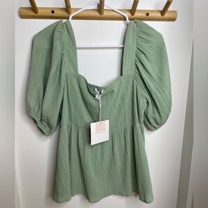 Newbury Kustom Sage Woven Top Blouse Square Neck Puff Sleeve Flowy Top Medium